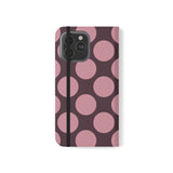 iPhone 13 Pro Max-cover i vegansk læder med pung - Pink Plum Polka Dot-design