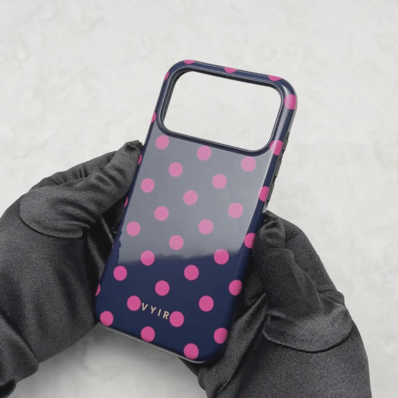Classic Polka Dots, Hotspot - Tough Mobilcover